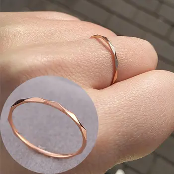 Женски пръстен от титанов стомана, модерно прост пръстен от розово злато, много фин пръстен на пръста си, хвостовое пръстен, меню с коктейли на парти, дамски бижута