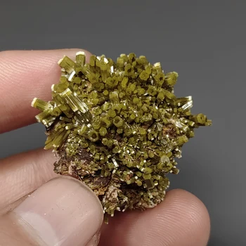 НОВИ Образци на минерала Пироморфита C0-4A 100% естествен Великолепен Мач За Редки колекции От провинция Гуанси, Китай